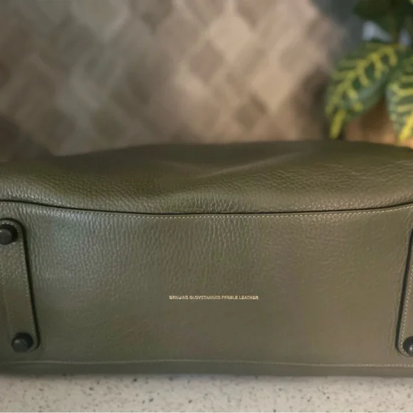 Rogue 36 With Colorblock Snakeskin Detail - Picture 8 of 16